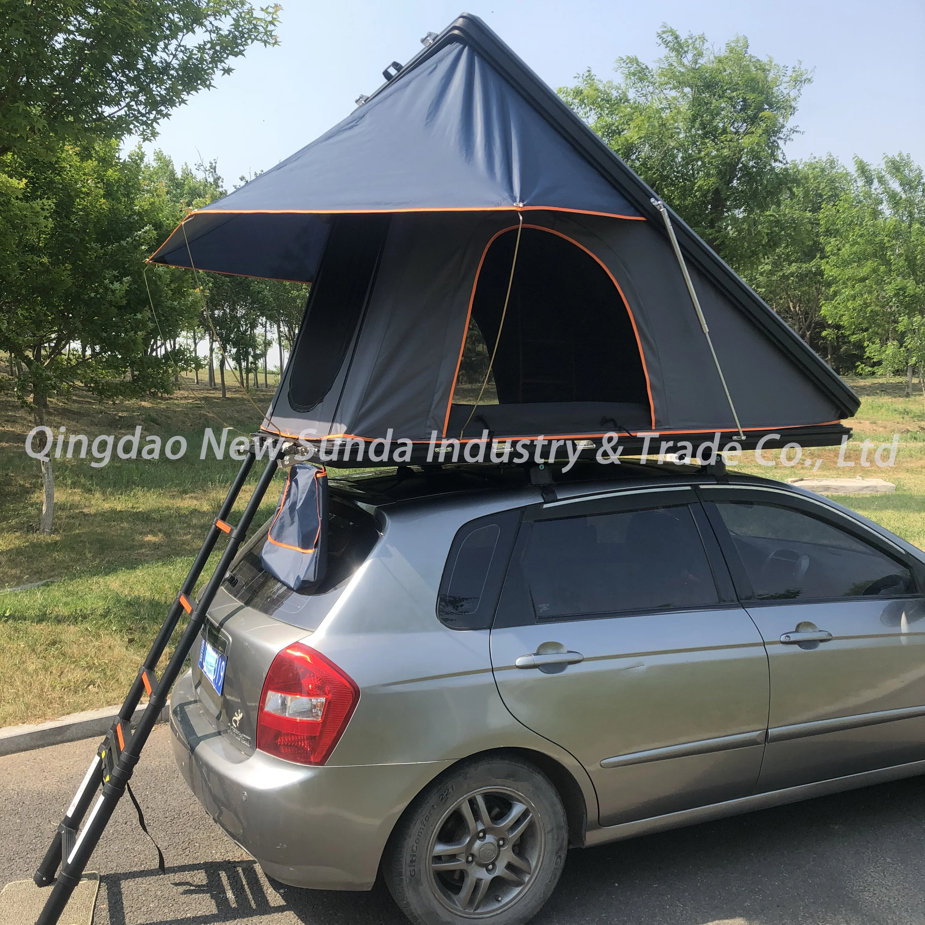 Tents Camping Outdoor Waterproof Aluminum Hard Shell Camping Tent Outdoor Overland Offroad Tent Roof Car