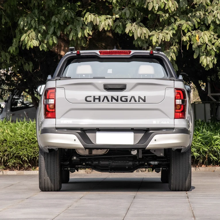 Factory Wholesale Changan Hunter 2.0T 4X4 Pickup Truck 5-Seater Gasoline Powered Off-Road Vehicle