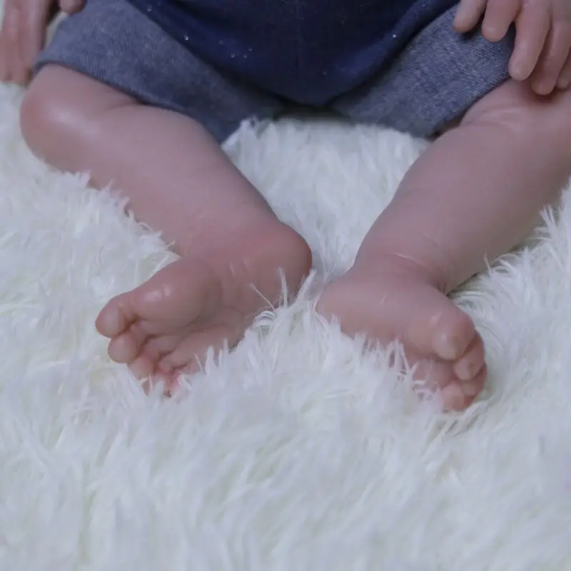 18.5inch Real Reborn Doll Baby Silicone Body(boy) Newborn Baby Lifelike Painted Skin With Pacifier bottle and outfit for gifts