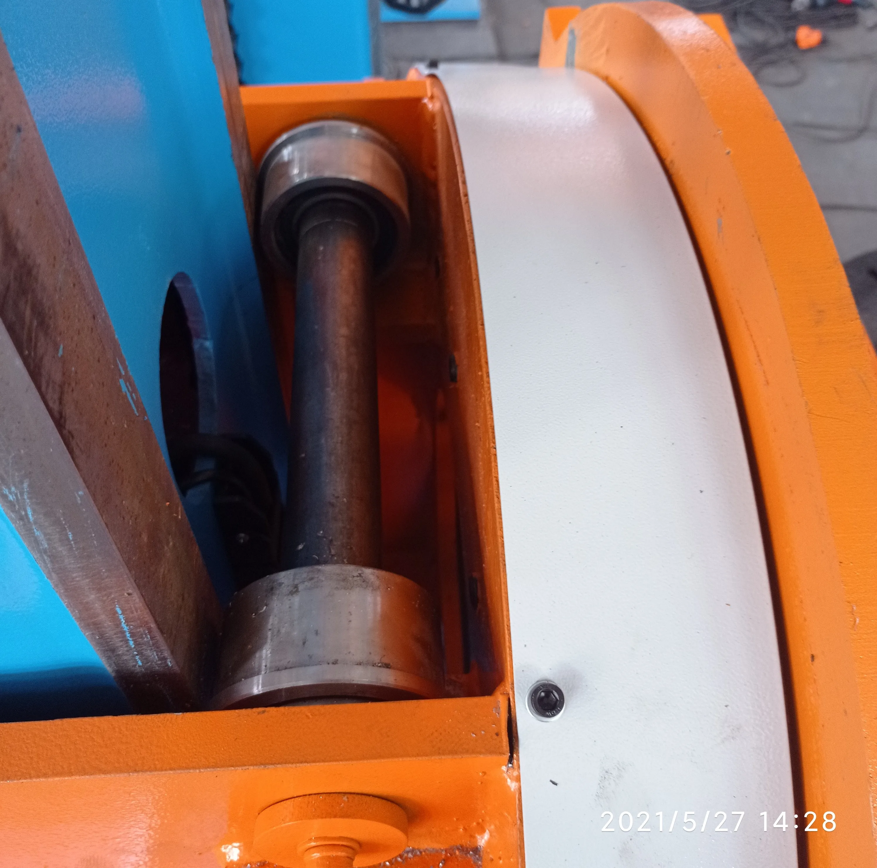 Two Columns Elevating Capacity 8 Ton Welding Positioners Export to Netherlands