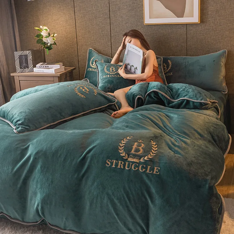 Комплект постельного белья из хлопка с матовым принтом