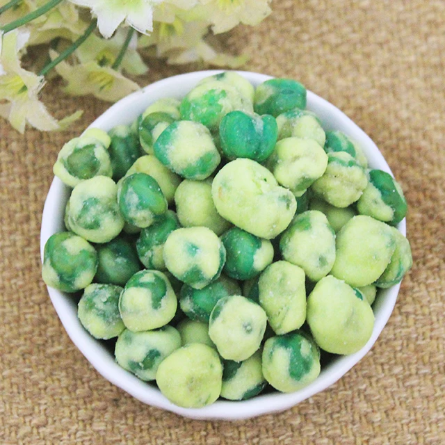 Wasabi green roasted coated crunchy green pea snack