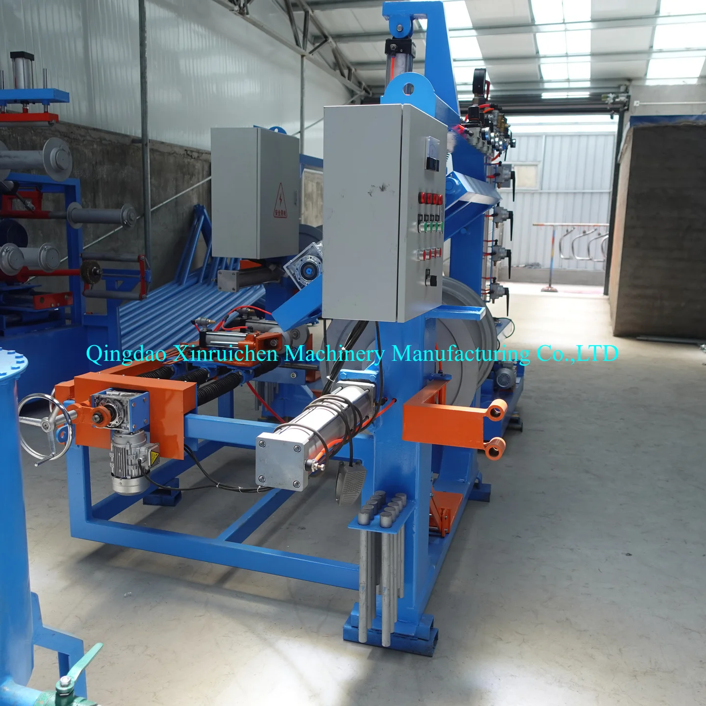 truck tire tread building machine / Waste tyre retreading machine