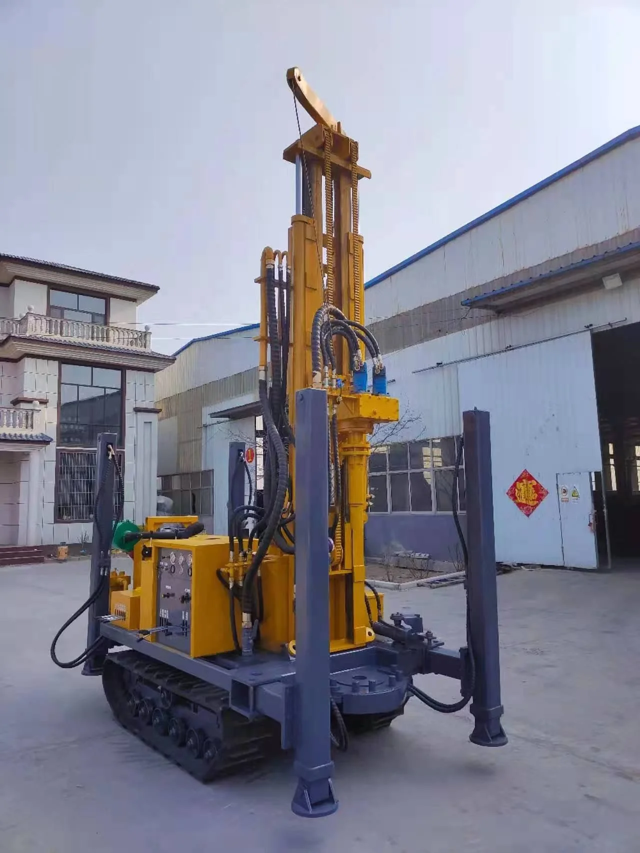 Factory wholesale well drilling rig machine for water wells mine drilling rig price