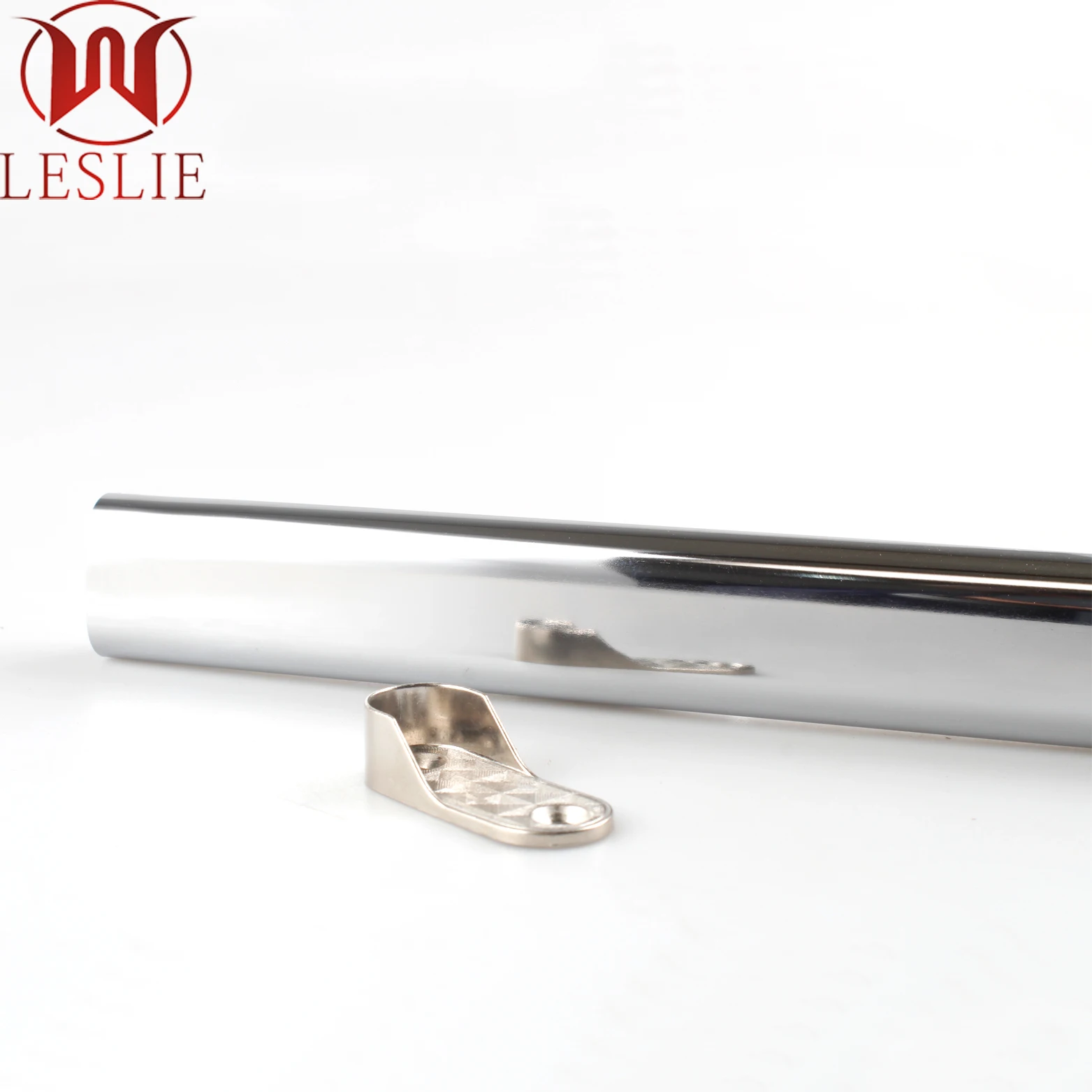 Chrome plated round wardrobe support tube bottom thickened rod support hanging rail support Steel Oval Wardrobe Tube Steel Pipes