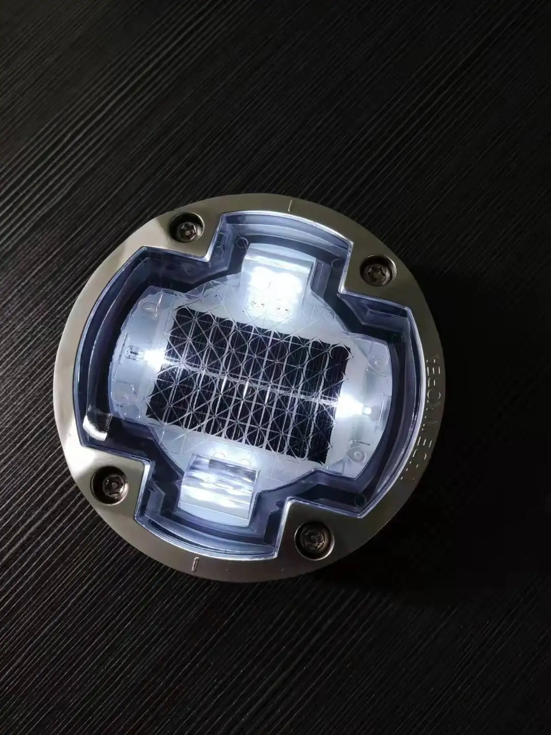High Quality  Solar Flash  Reflective Road Studs  /Cat eyes