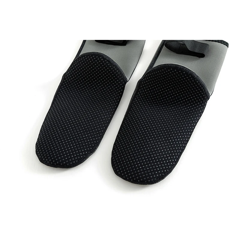 Best Selling 3MM Sports Neoprene Waterproof Swimming Surfing Water Shoes Diving Socks Non Slip Swimming Beach Socks