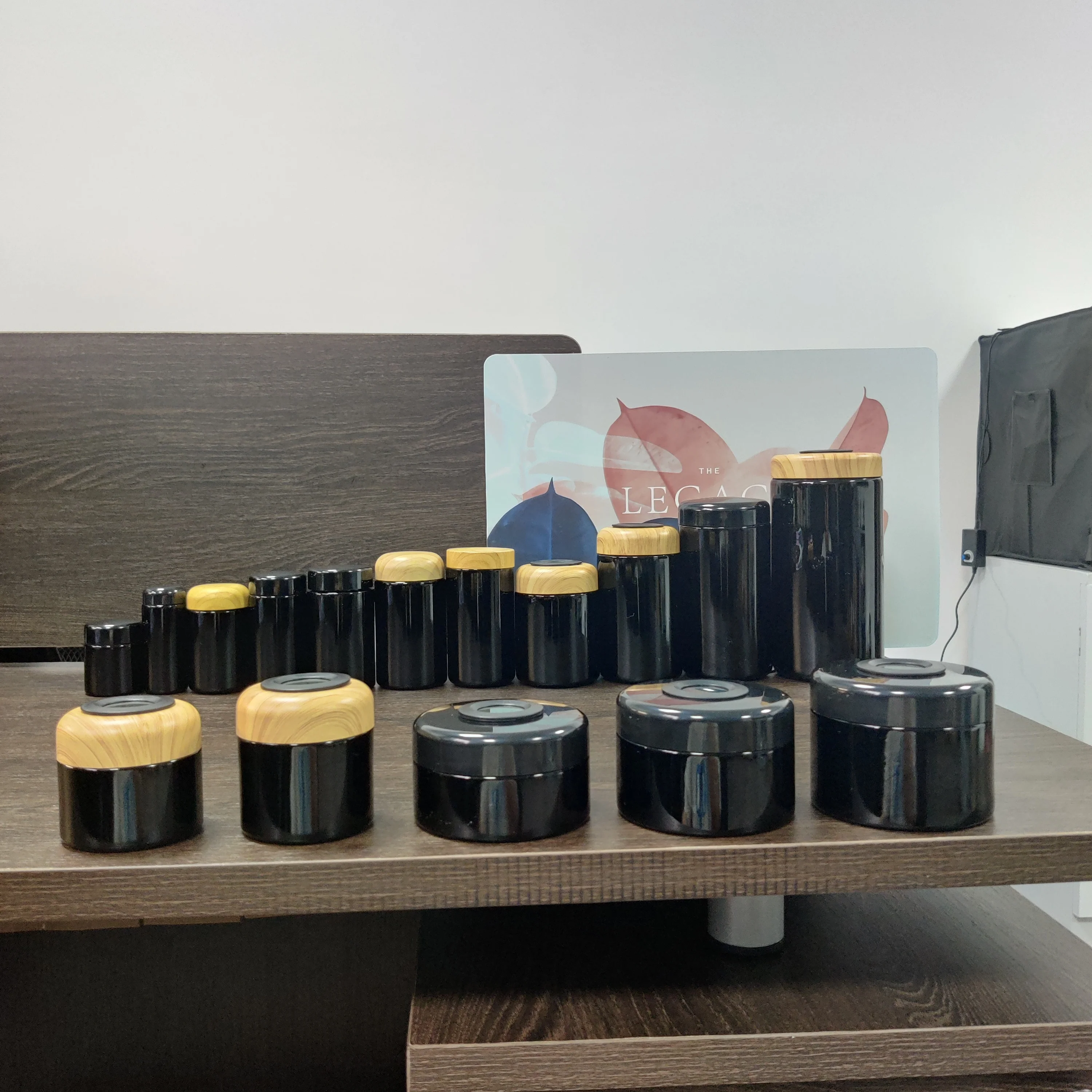 Round Large 250g 500g UV Black Dark Ultra Violet Stash Jar Herb UV Smell Proof Air Tight Ultraviolet Storage Glass Jar