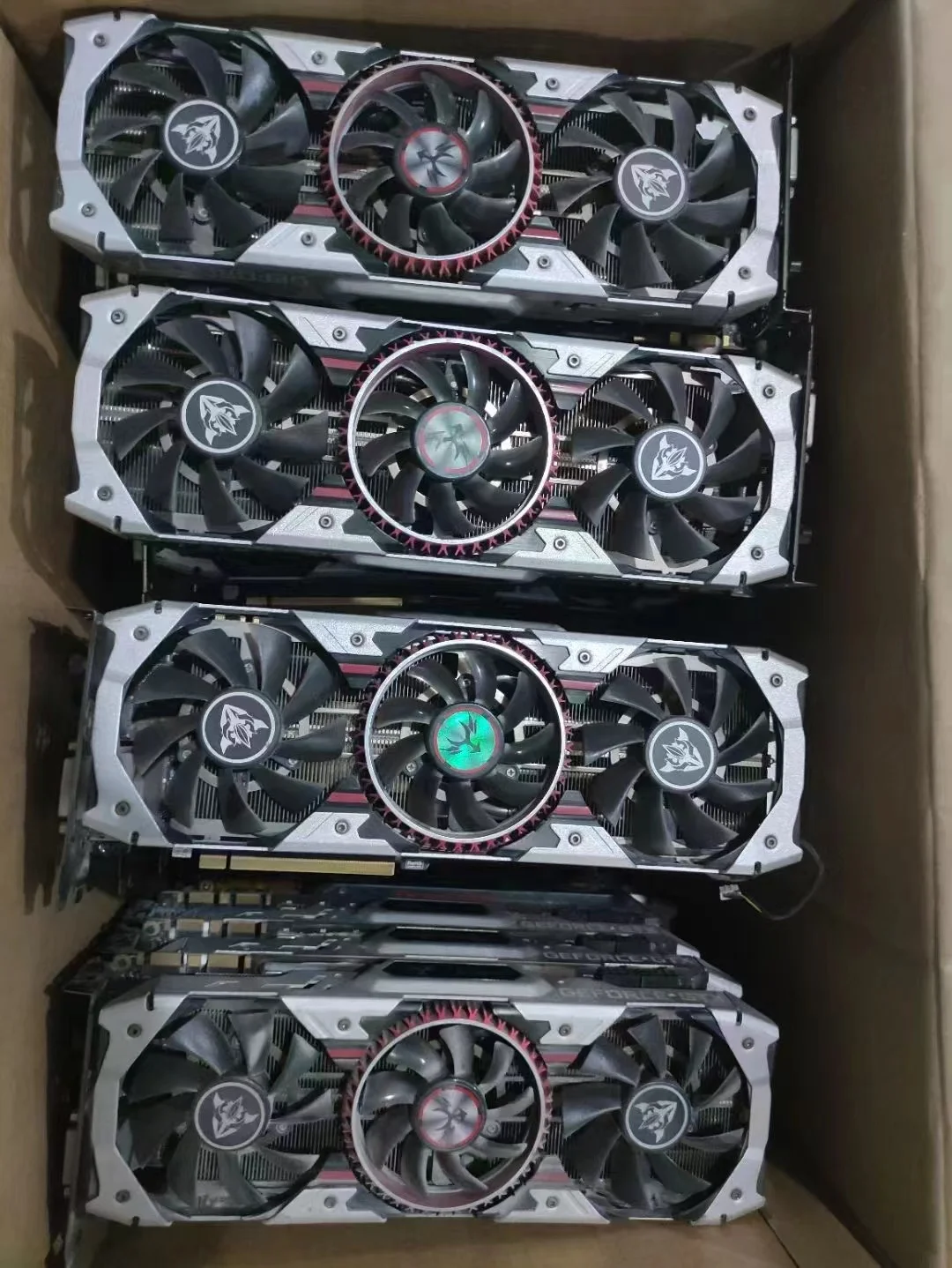 new AMD radeon Pro w5700 8g turbo graphics card