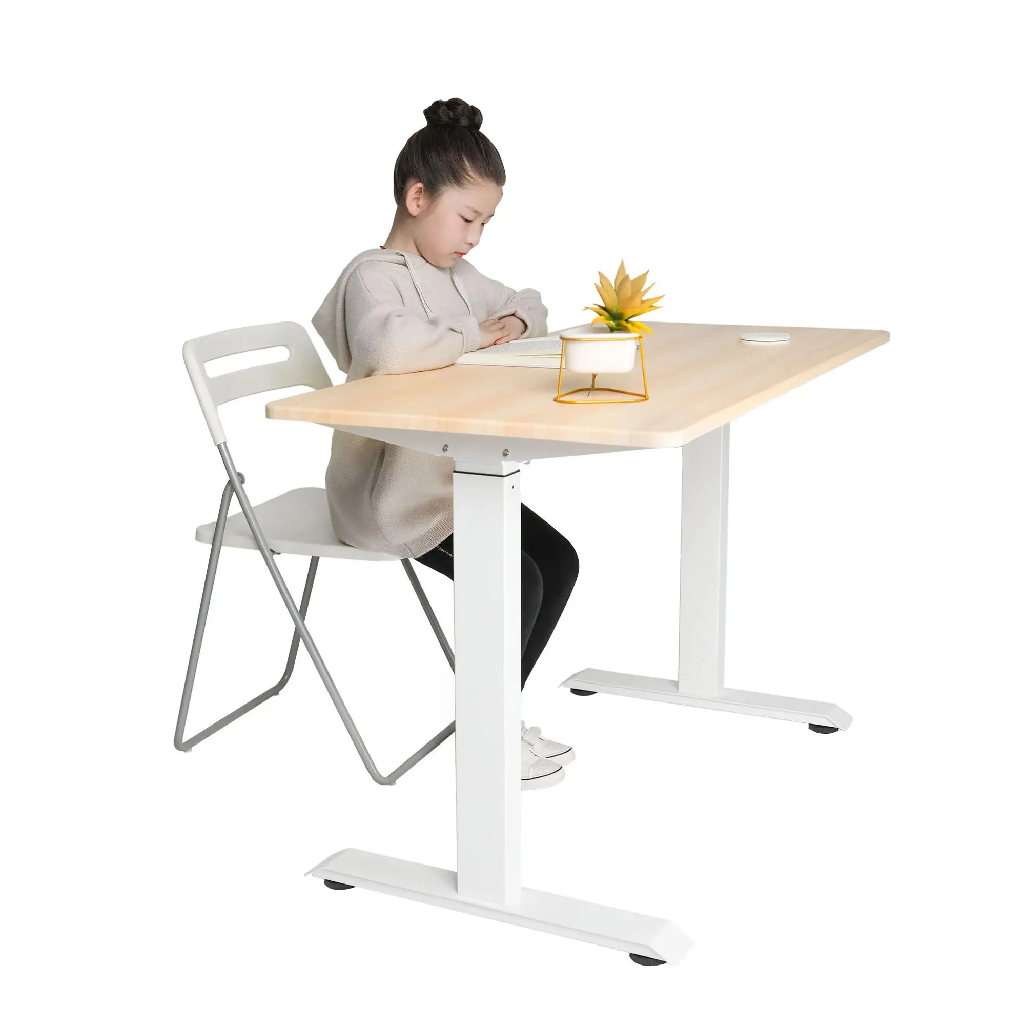 electric height adjustable standing desk with desktop