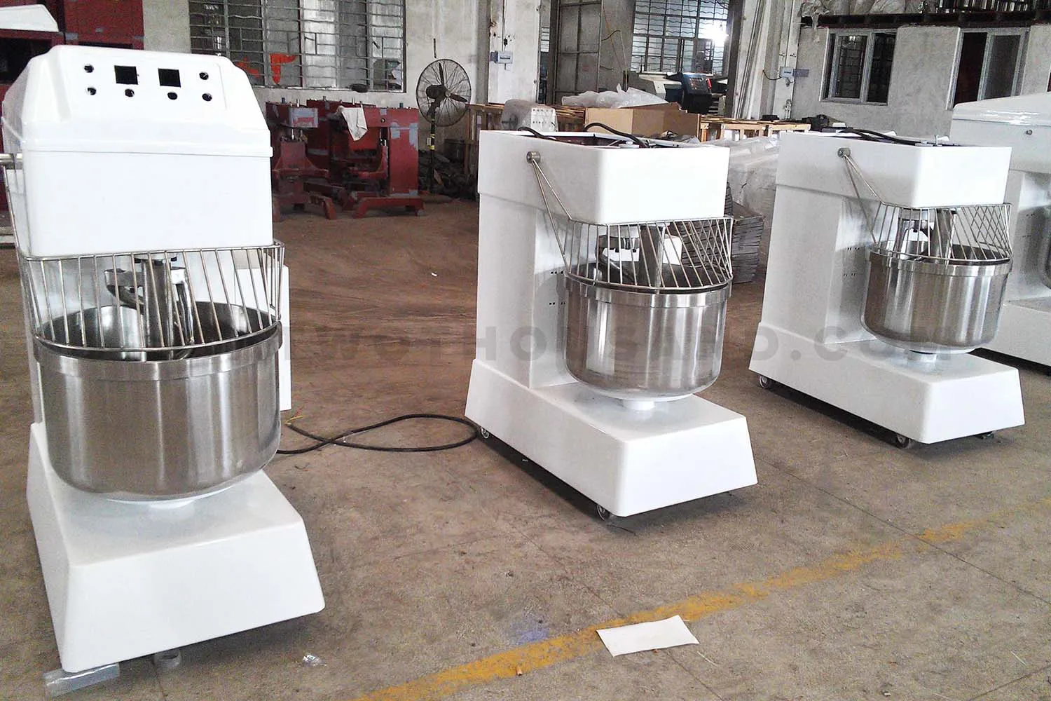 ETL HS100S Commercial Spiral Dough Mixer with 100L Belt and Gear Transmission