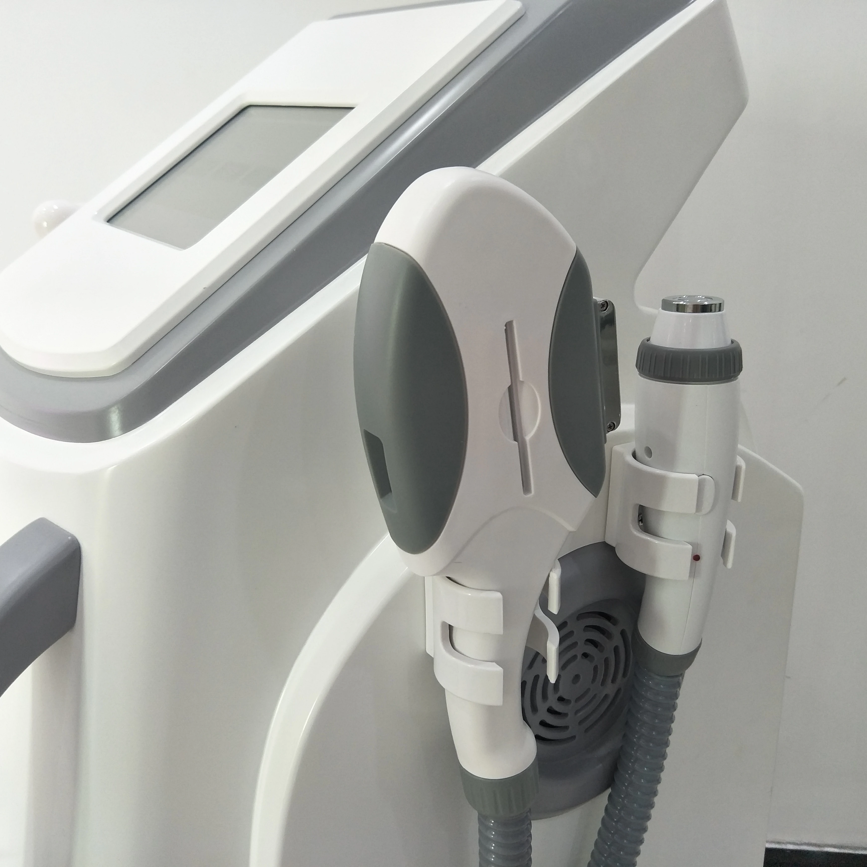 360 Wholesale Magneto Optic 3 In 1 Multifunctional Dpl Opt Shr Rf Yag Picosecond Ipl Laser Hair Removal Machine