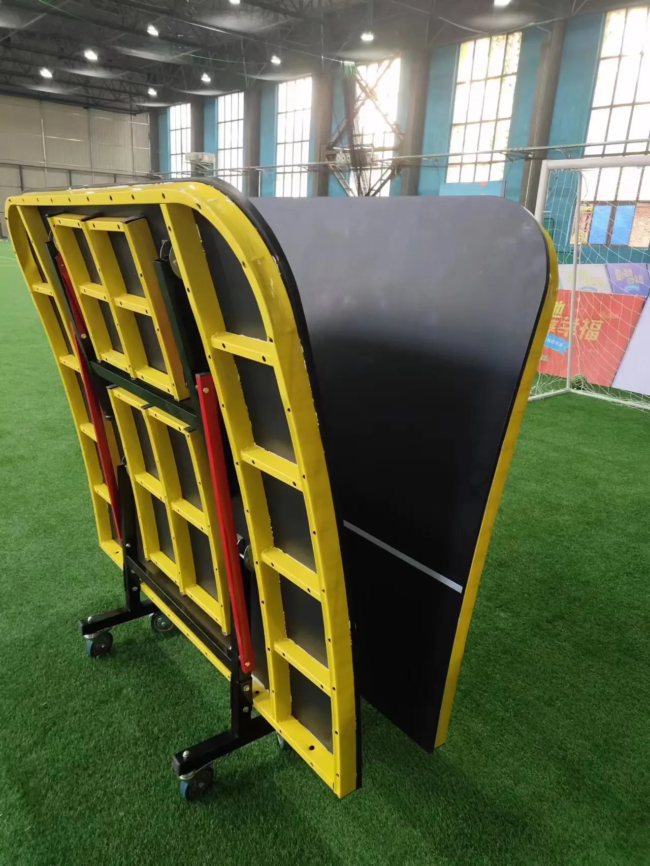 Hot sale foldable movable sports football table tennis tables for outdoor