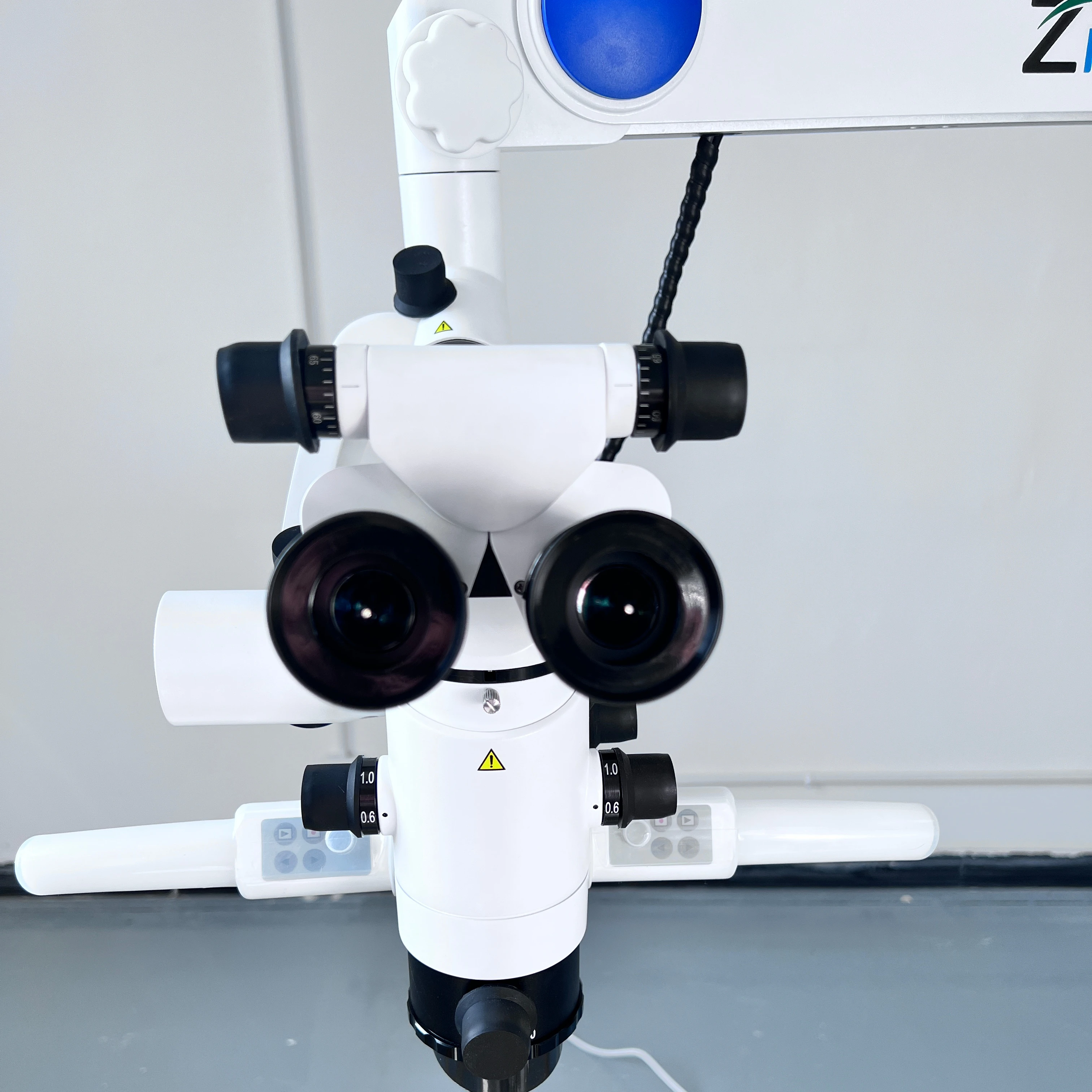 Dental Operating Microscope Surgical Microscope Dental Endodontic Microscope with Camera Interface