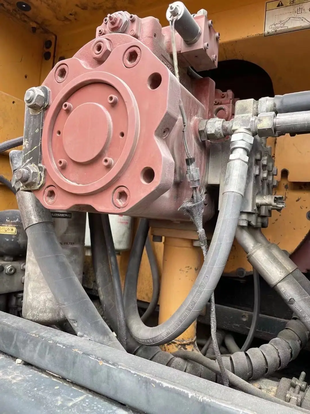 Korea surplus used mining equipment heavy duty 50 ton Hyundai excavator 485 520 good quality