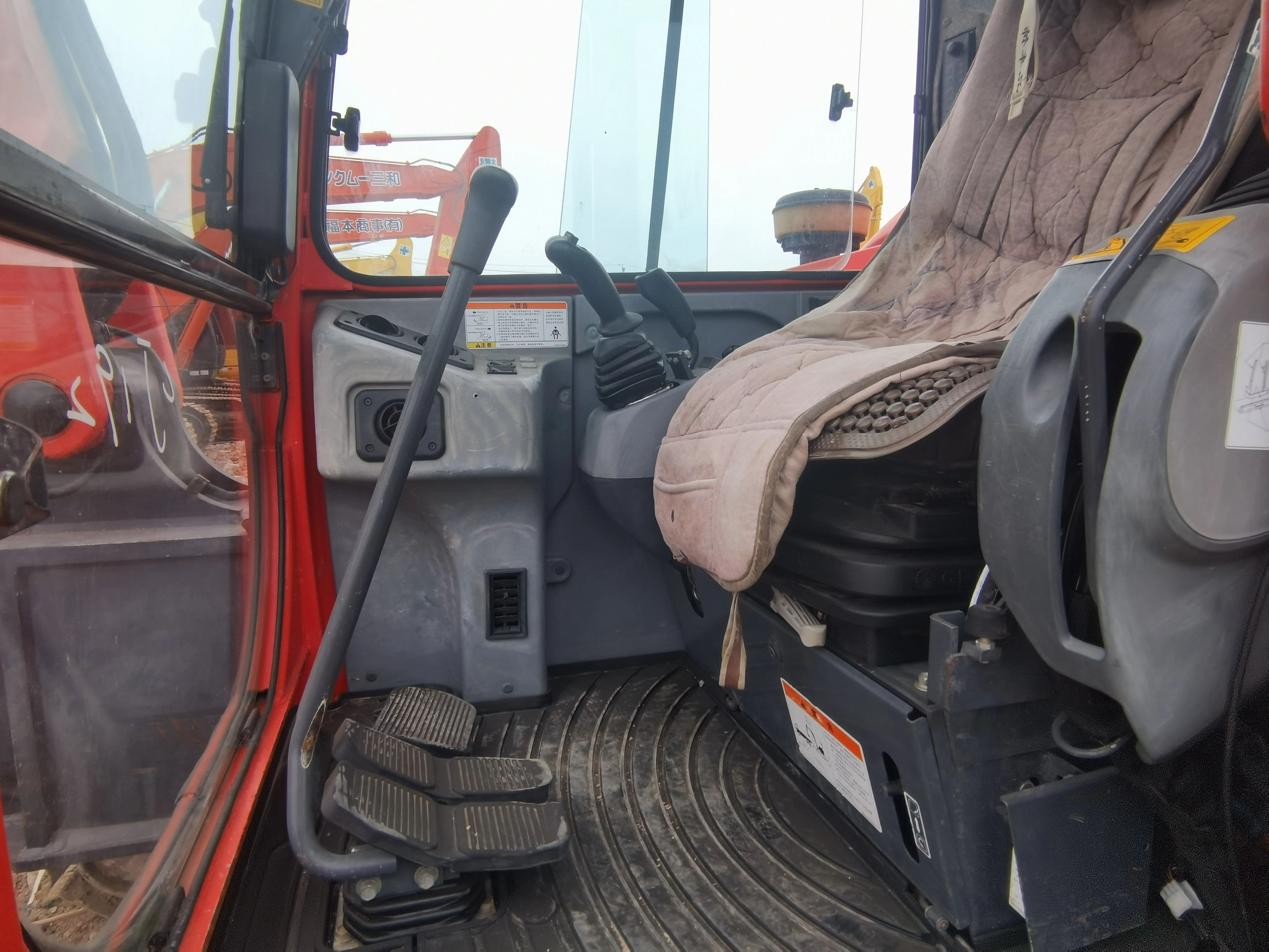Маленький гидравлический гусеничный экскаватор Kubota kx185-3 б/у Kx185 8-тонный мини-экскаватор лидер продаж в Шанхае