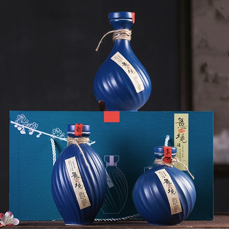 Керамическая пустая бутылка для вина