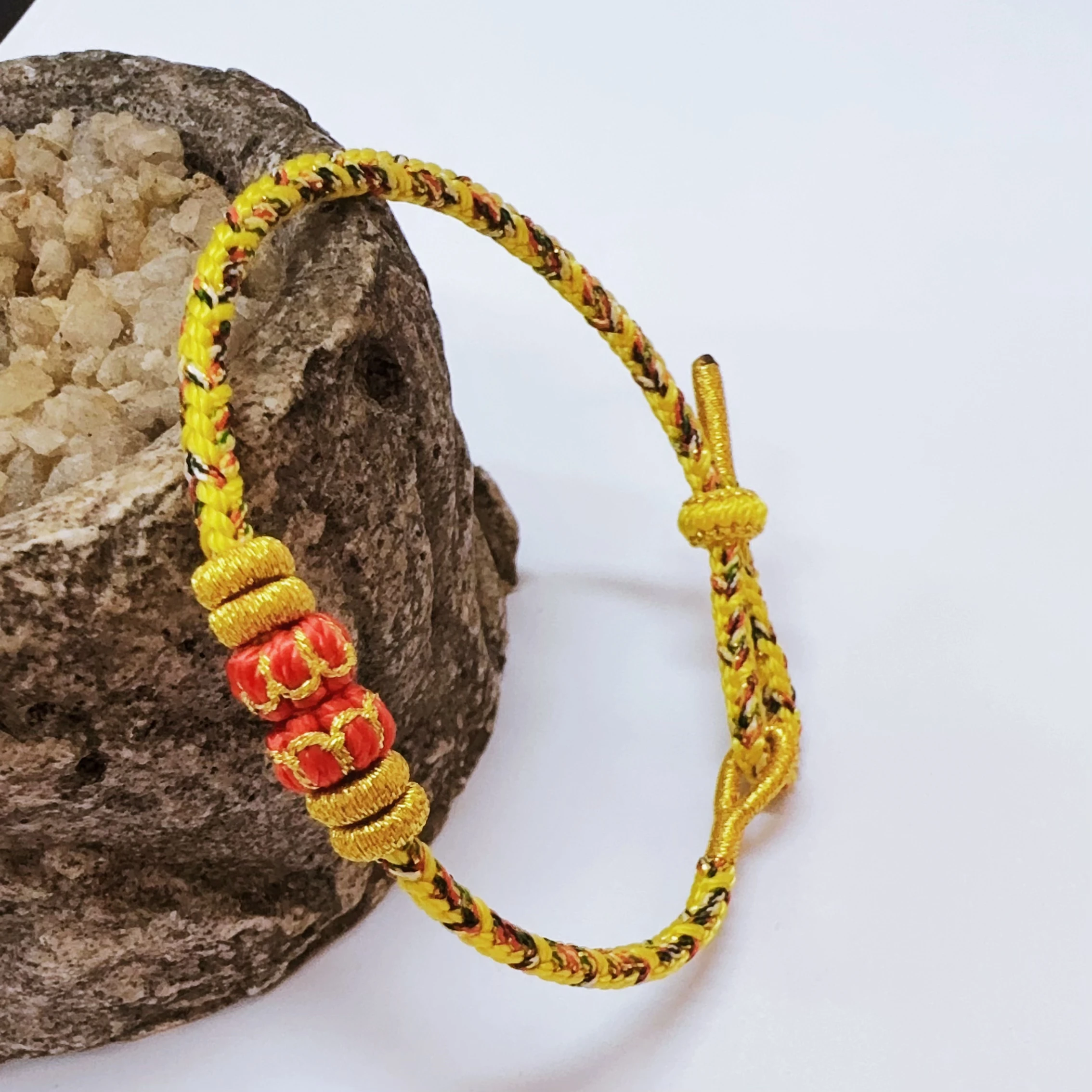 2024 Trendy Vintage Woven Bracelet Original Handmade Colorful Chinese Elements New Design Handmade Woven Bracelet Fashion String