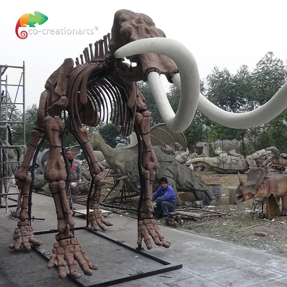 Музей науки Скелет животных мамонта