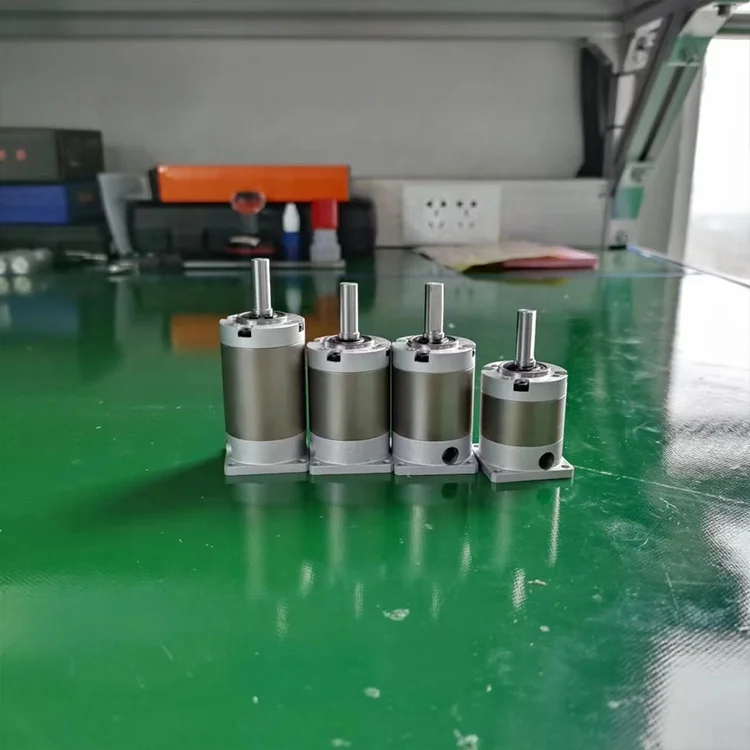 High Precision Planetary Gearbox Reducers 28mm Round Output Flange Low Backlash Gearbox