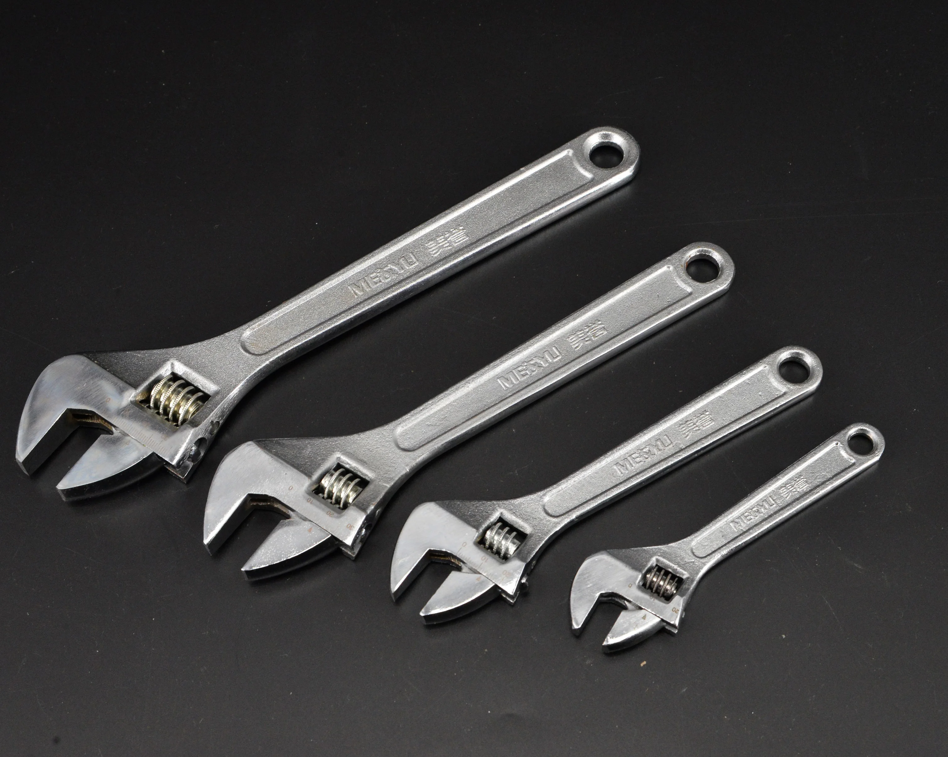 Factory Wholesale High Quality Professional Heavy Duty Tool Universal Multitool Adjustable Wrench Spanner for sale