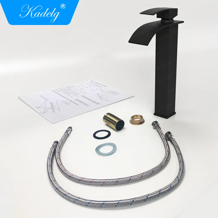 China Wholesale Deck Mounted Matt Black Basin Faucet