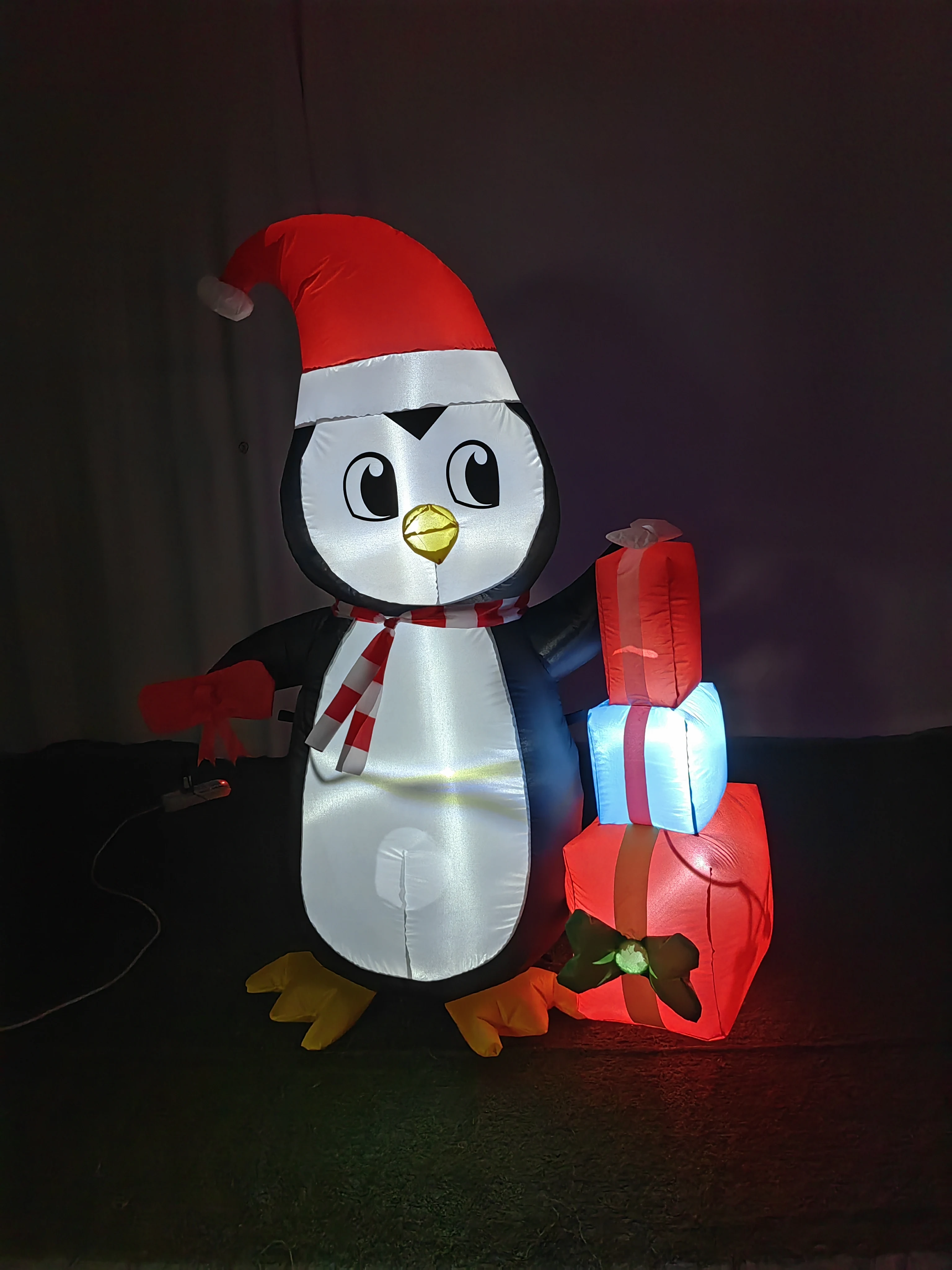 New Design Inflatable Christmas Decorations Outdoor Indoor Blow Decor With Light Gift Box Set