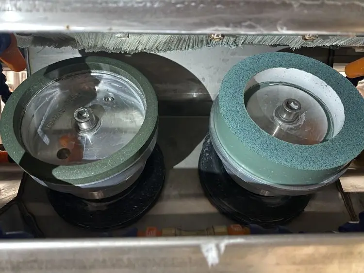 Фошан производство стекла полировки и шлифовки скашивая машина для продажи