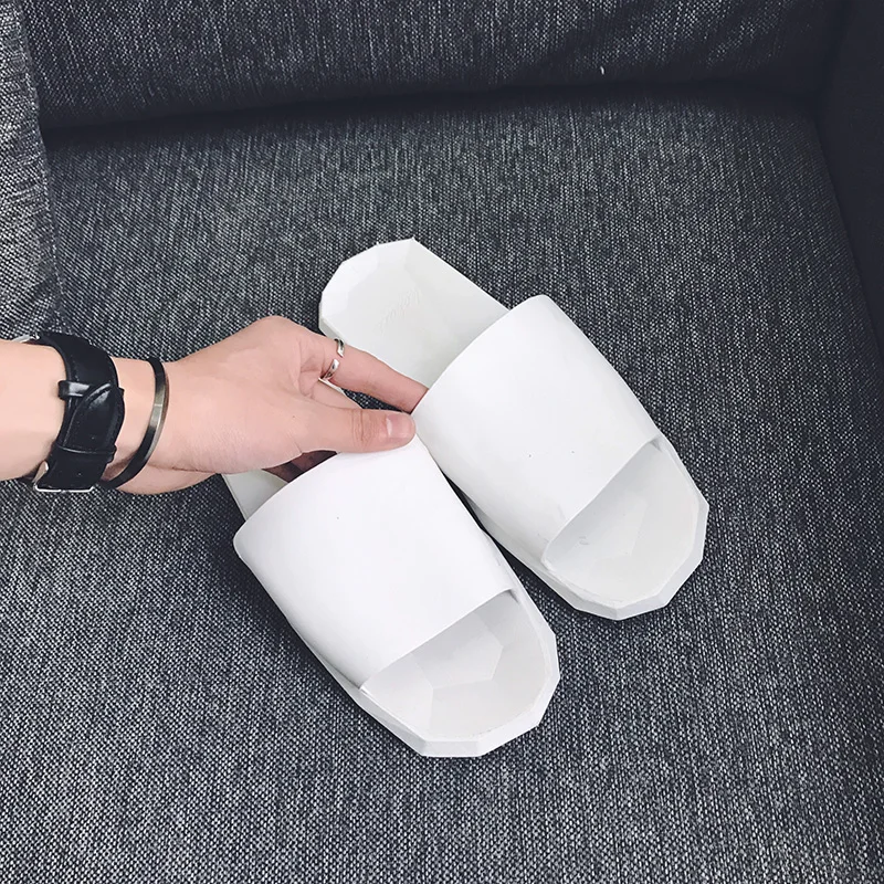 Fashion Trend Show Off Pure White Personalized Slippers Casual Shoes Beach Shoes Wading Shoes