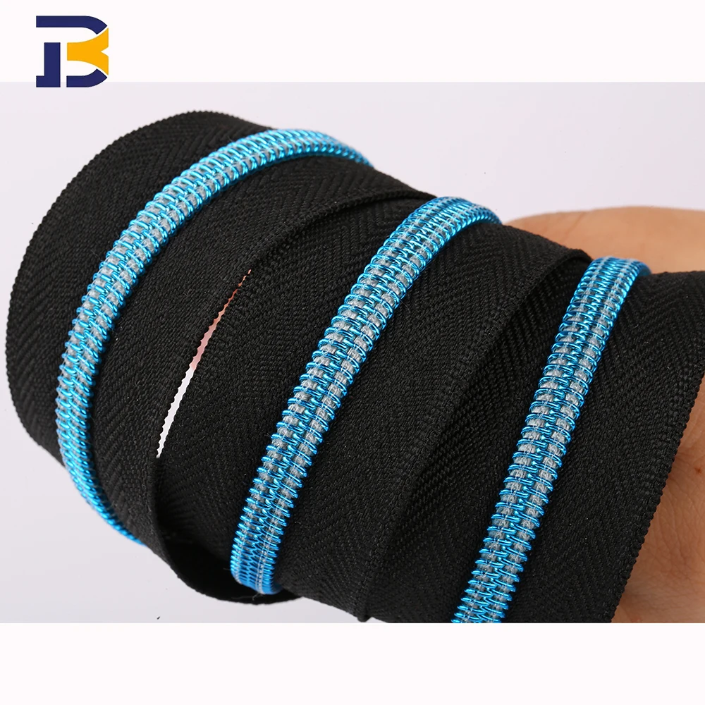 Wholesale 3# 5# 7# 8#nylon plain double needle color suitable for luggage and clothing zipper specifications can be customized.