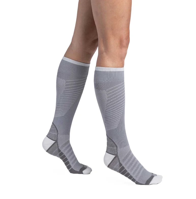 Performance Running Sock Mens Knee High Athletic Cushion Sport Compression High Quality Breathable Compression Sock