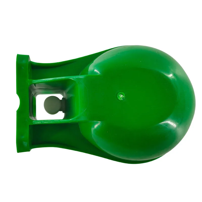 low price Animal farm plastic automatic cow drinking bowl for cow house drinker