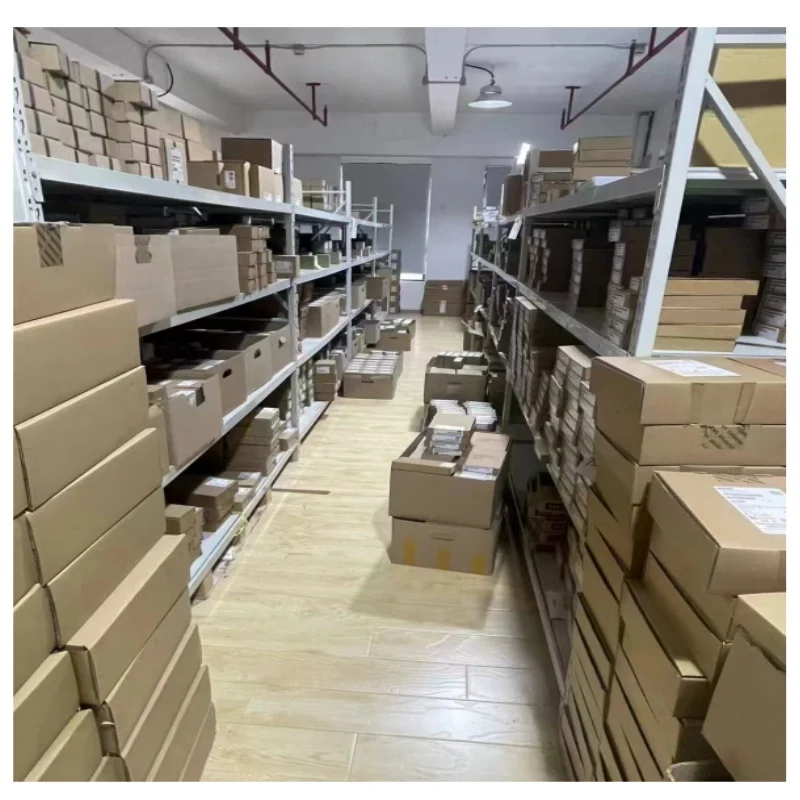 Новый бренд поступление 6ED1052-1FB00-0BA8 6ED10521FB000BA8 модули расширения Siemens модуль контроллера plc cj1w-nc433