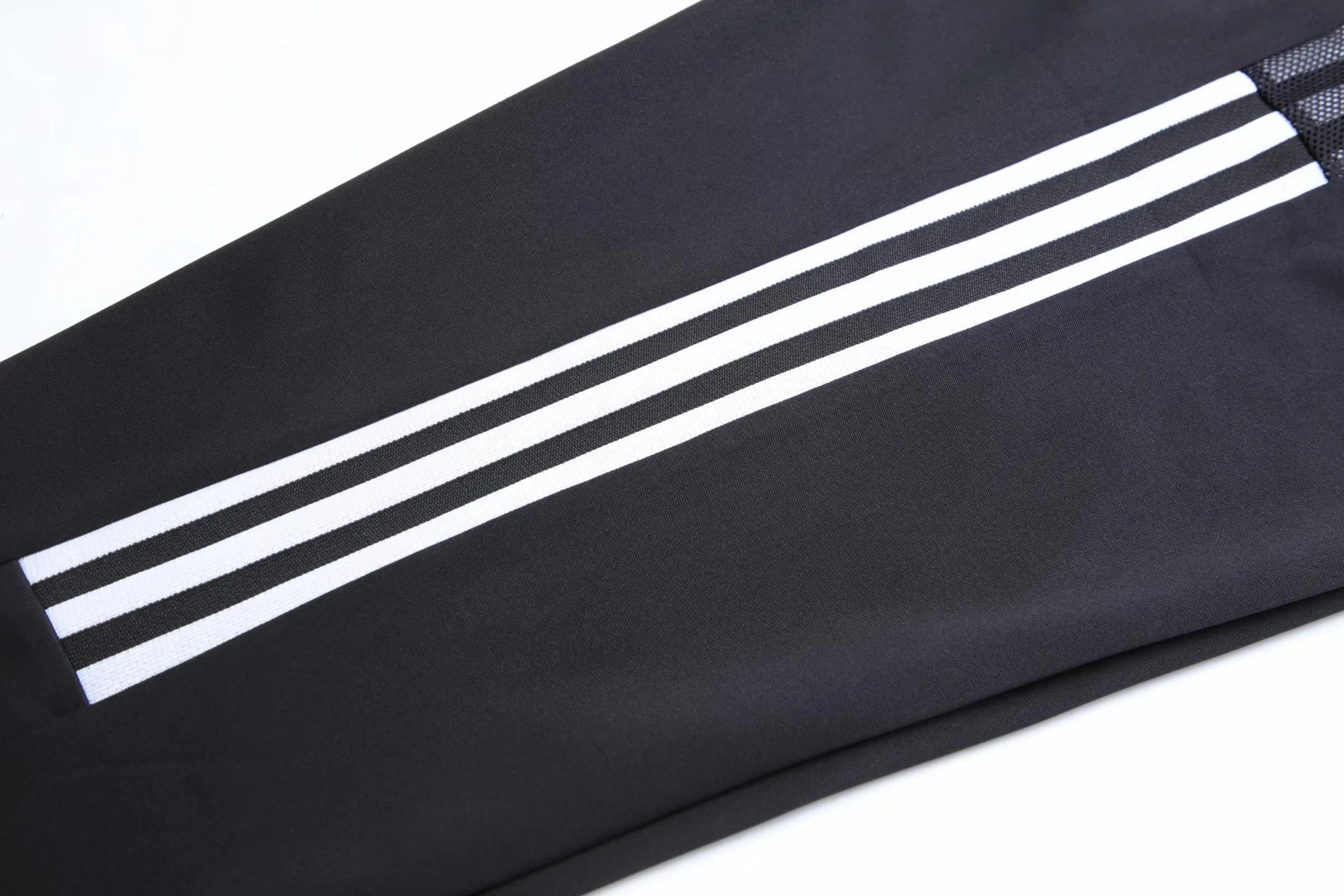 2021 Season Soccer Wear Tracksuit Wholesale Custom Cheap Long sleeve track Jackets Football Tracksuit Uniforms Suit