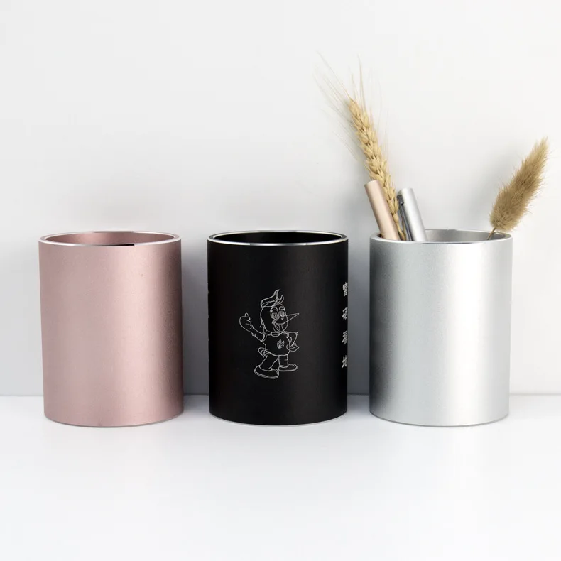 
Alloy Material Highlight Edge Business Custom Laser Engraving Logo Pencil Cup Pen Holder 