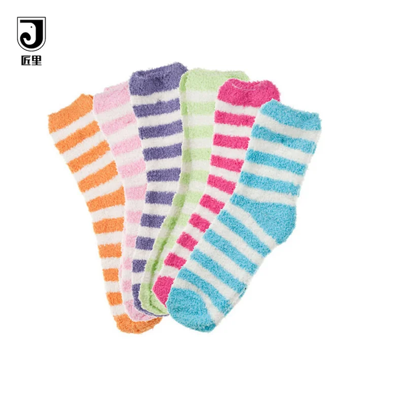 JL-A739 custom bulk microfiber  bed sox  fuzzy  socks aloes infused  socks for women unisex