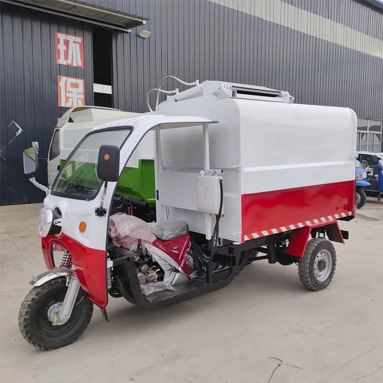 City road garbage pickup clearing truck Gasoline three-wheeled garbage truck Community cleaning and sanitation truck