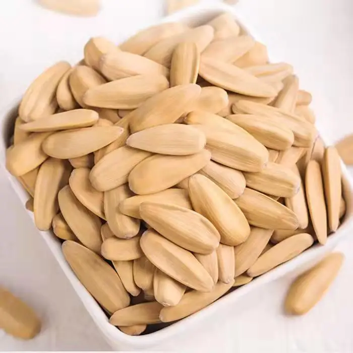 White sunflower seeds, large-grain multi flavored spiced sunflower seeds