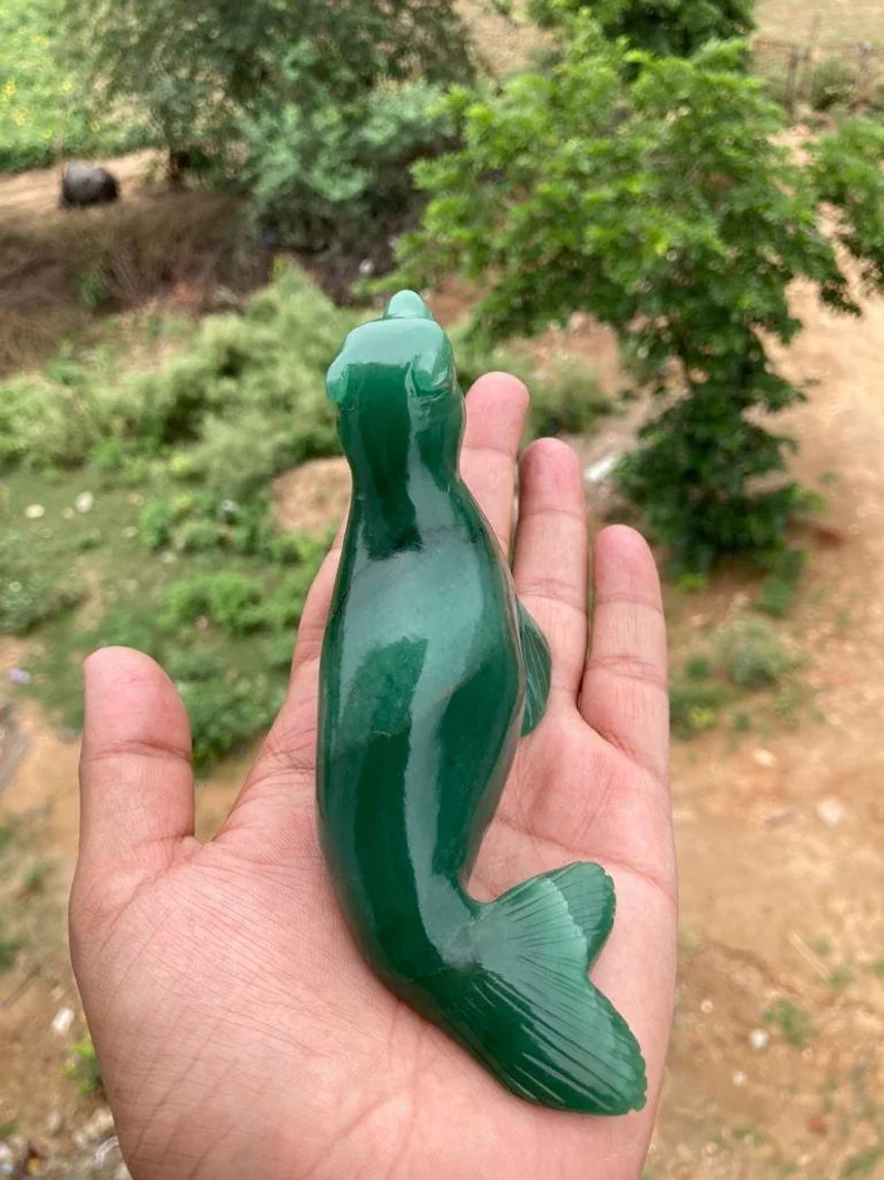 Wholesale Handmade Green Jade Animal Seal Carving Cute Natural Crystal Gemstone Animal Carving Semi-Precious Stone Crafts