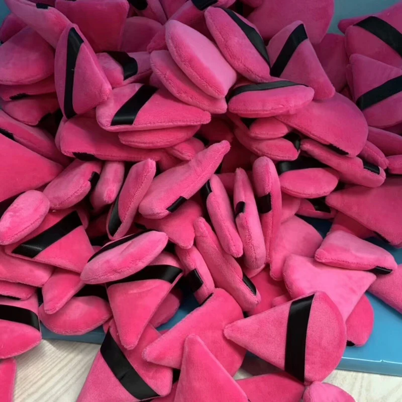 New Design Triangle shape Cosmetic Cotton Makeup foundation sponge powder puff with ribbon for loose powder