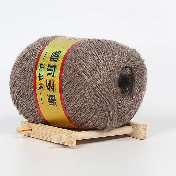 Wholesale Cashmere Yarn Machine Knitting Hand Knitting Medium Thick Thread Handmade Diy Crochet Baby Scarf Line Manufacturers