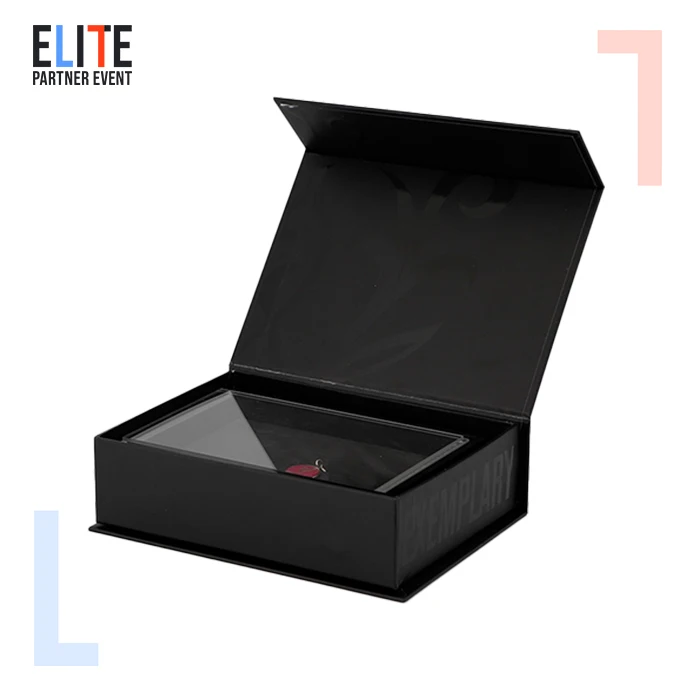 Custom Printing Luxury  Cosmetic Magnet Form Insert Rigid Gift Box With Lid Black Magnetic Gift Box For Jewelry