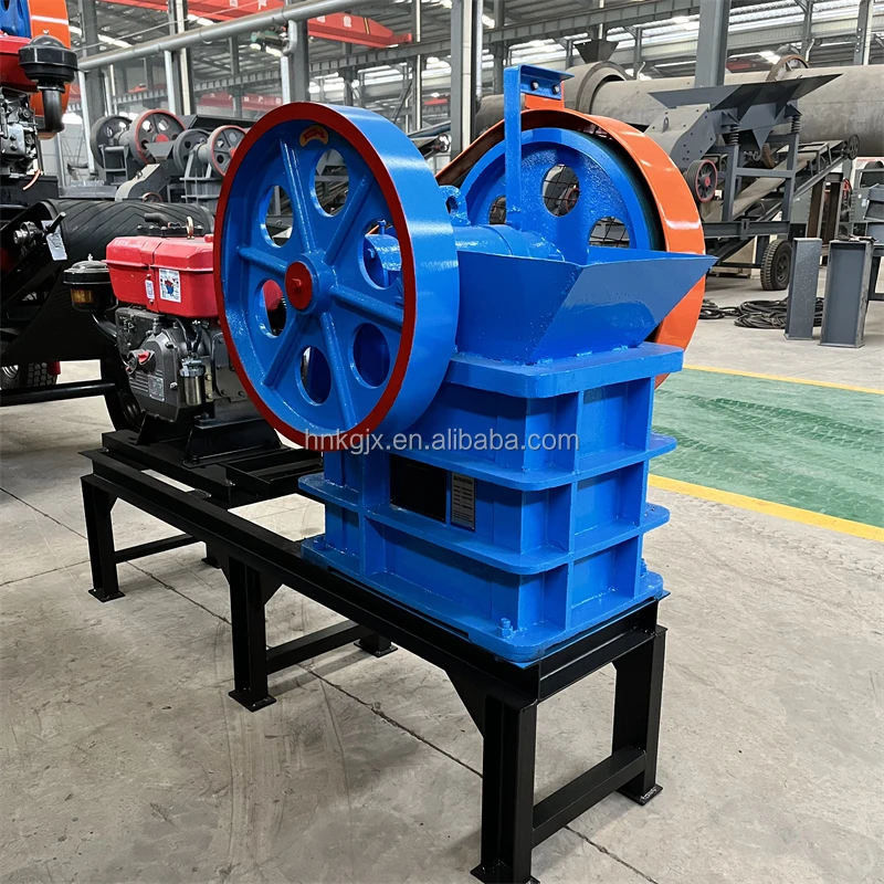 Jaw crusher 15t/H ore rock crusher Mobile diesel engine jaw crusher