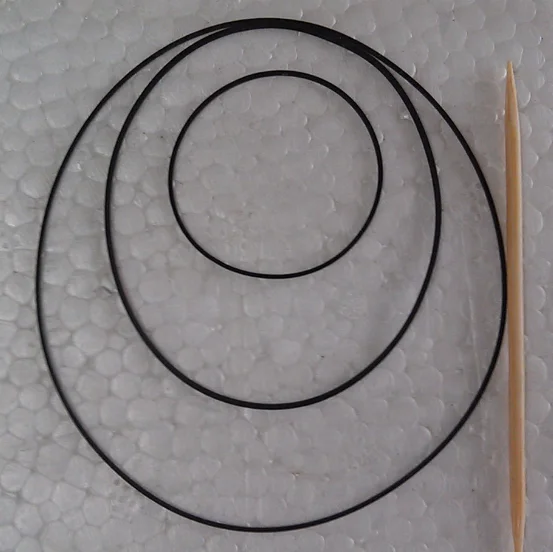 0.7 0.8 0.9 1 1.1 1.2 1.3 1.4 1.5 2mm Square rubber belts