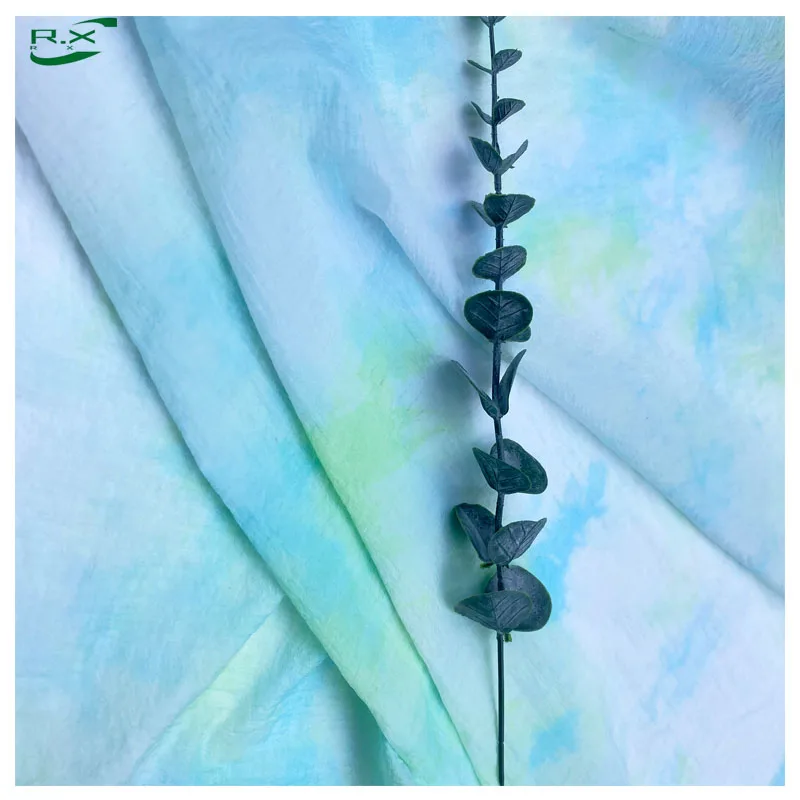 custom wholesale New Light Weight Woven Woman Winter Outdoor Dull Plain Taffeta 100% Nylon Fabric For Down Jacket