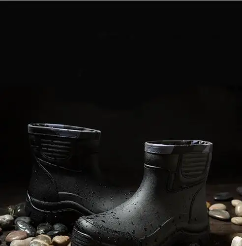 New Plastic Cement & PVC rain shoes Boots waterproof shoes anti-skidding black 422143