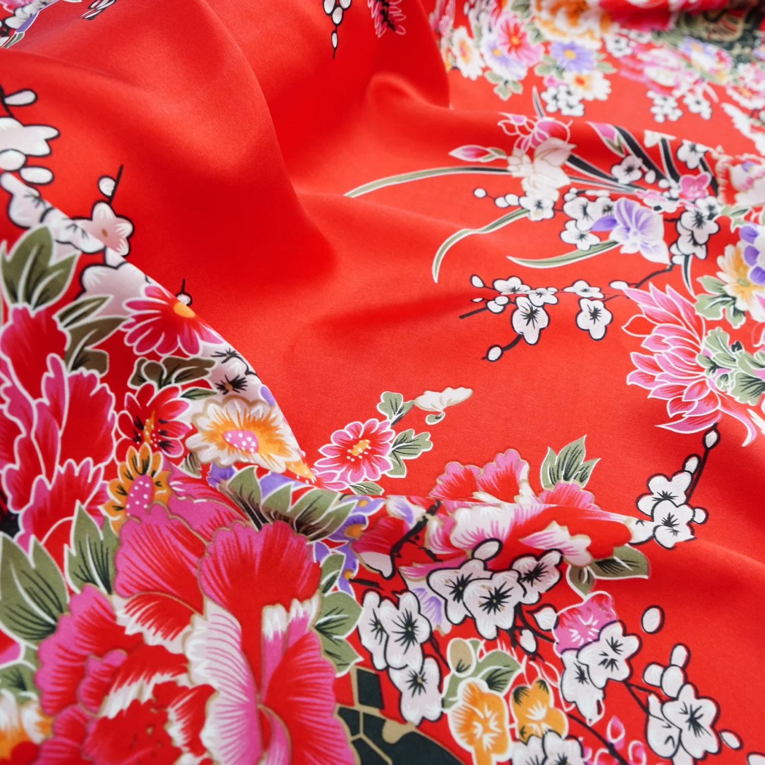 Тканая Ткань Шармез 100% шелк тутового шелкопряда с цветочным узором