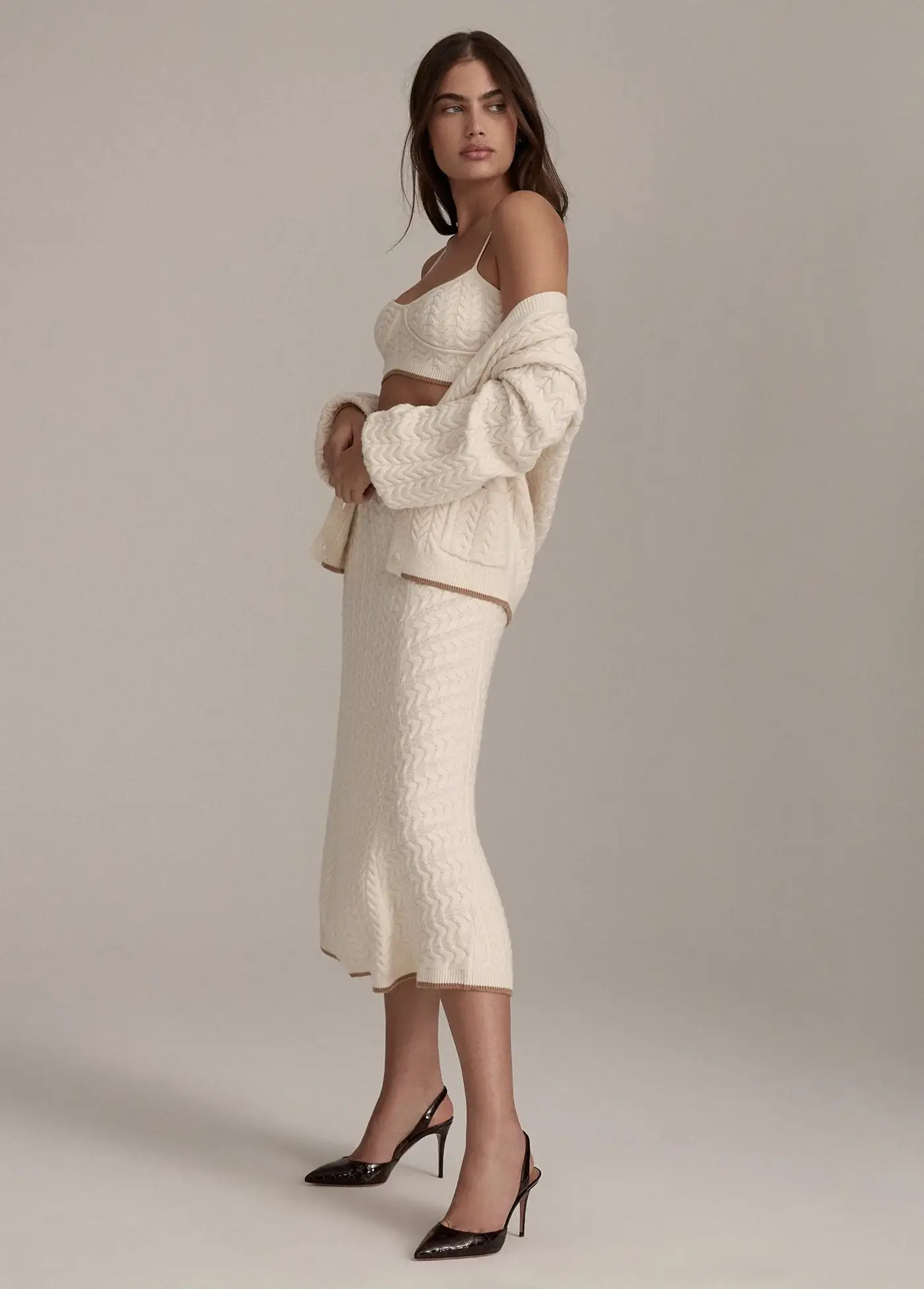 Source Factory Oem Women Clothing Bra Cardigan Cable Knit Midi Skirt 3 Piece Set Women