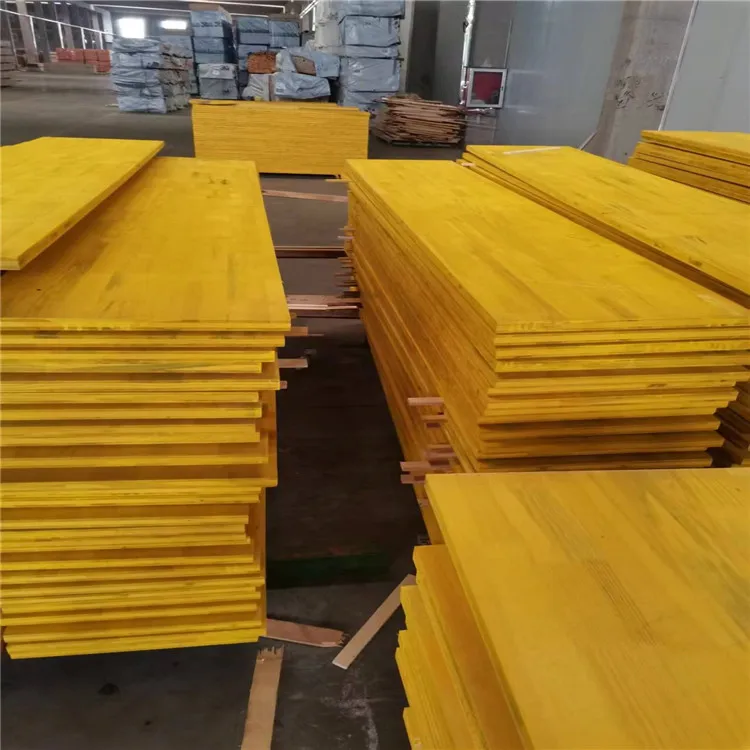 Yellow 3 ply shuttering panelboard 21/27mm spruce fir pine three ply shuttering Formwork panel