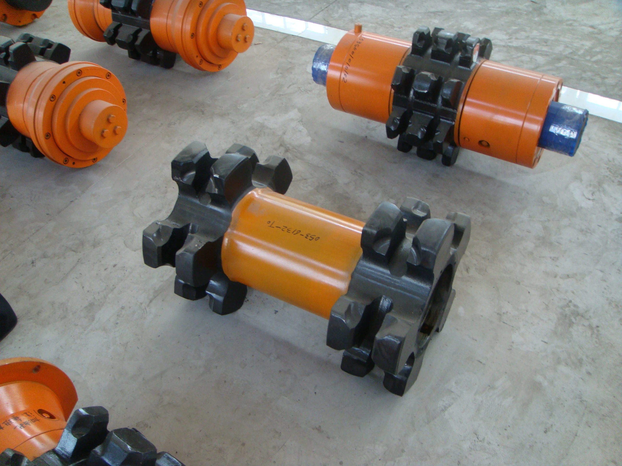 Used Cast Iron Double Sprocket Scraper Conveyor for Coal Mill Steel and Alloy Mining Machine Parts Forged Processed